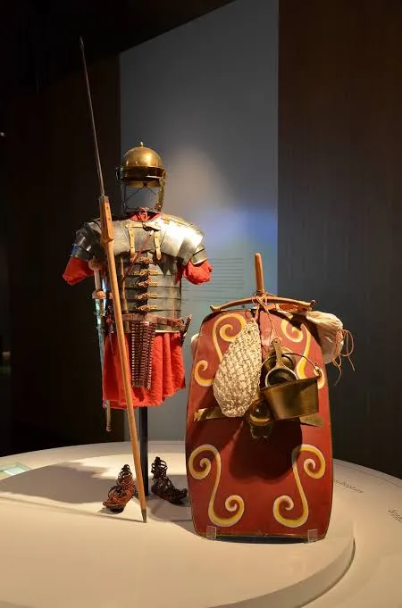 Equipamento militar da legião romana.